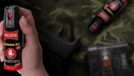 ZBRANĚ a SEBEOBRANA ZBRANĚ a SEBEOBRANA