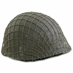 Síťka na vojenskou přilbu NATO