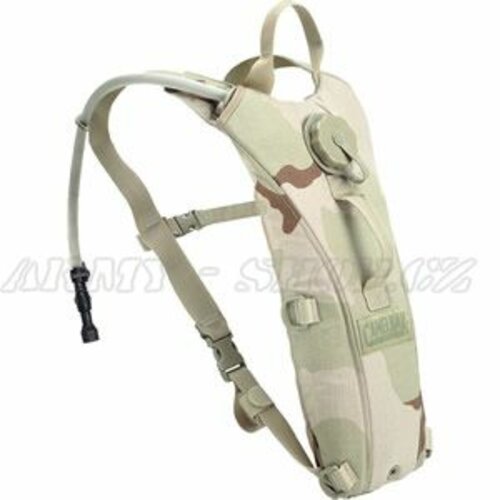 Vak na vodu CamelBak orig. U.S. DESERT3