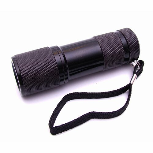 Kapesní LED diodová svítilna - ČERNÁ