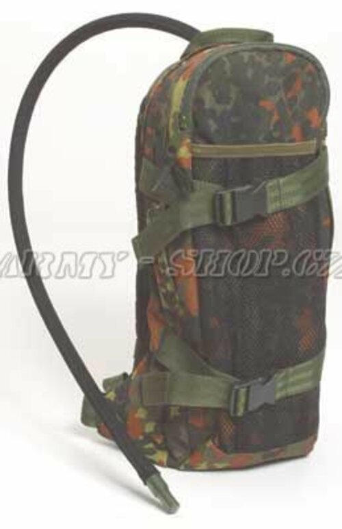 Vak na vodu CamelBak Punktarn 2,5l - s popruhami