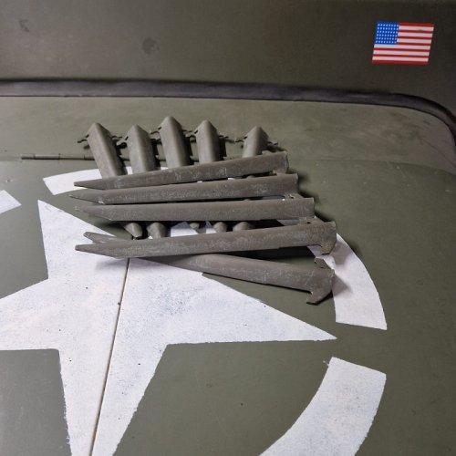 Kolík stanový ALU orig. US zelený 30cm použitý