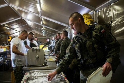 Vojenská konzerva Hovězí guláš se zel. 850g