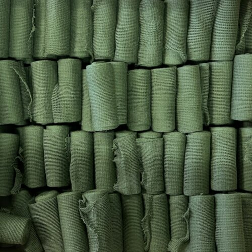 Vojenský obvaz KHAKI volně ložený