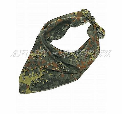 Šátek trojcípý BW camo