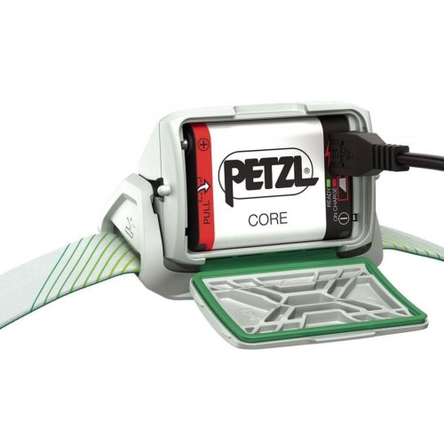 Svítilna čelová PETZL ACTIK CORE ZELENÁ 