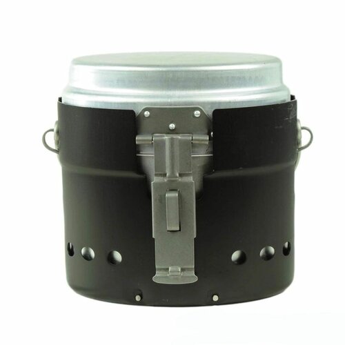 Ešus Švédský s lihovým vařičem