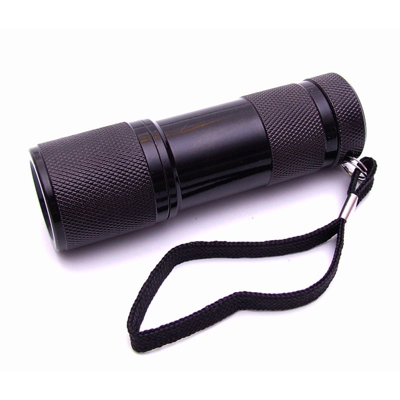Kapesní LED diodová svítilna - ČERNÁ