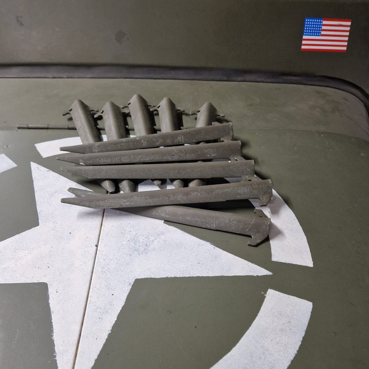 Kolík stanový ALU orig. US zelený 30cm použitý