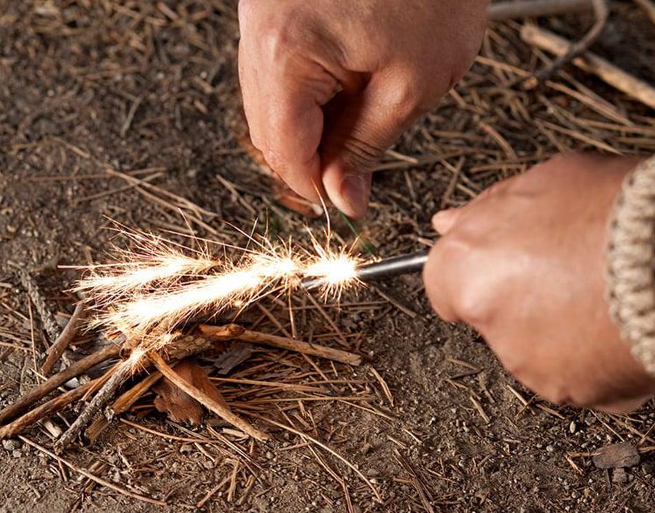 Křesadlo barbaric RANGER oliv