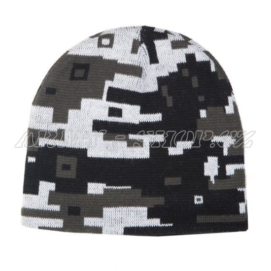 Kulich Beanie camouflage digital metro