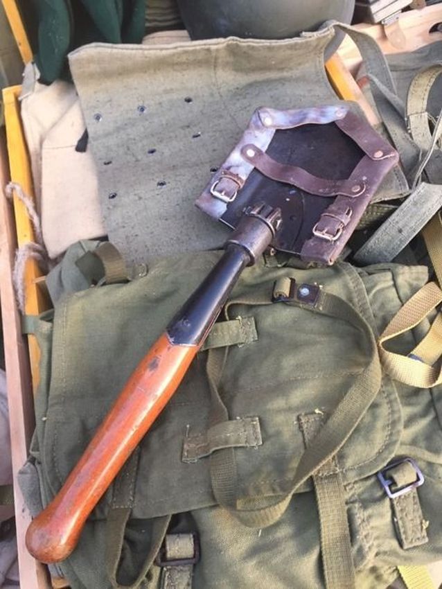 Lopatka orig. Rumunská Armáda sklopná