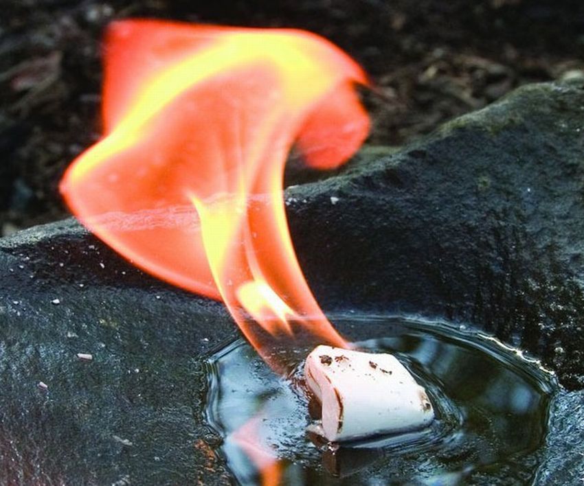 Survival podpalovač TINDER 8kusů 