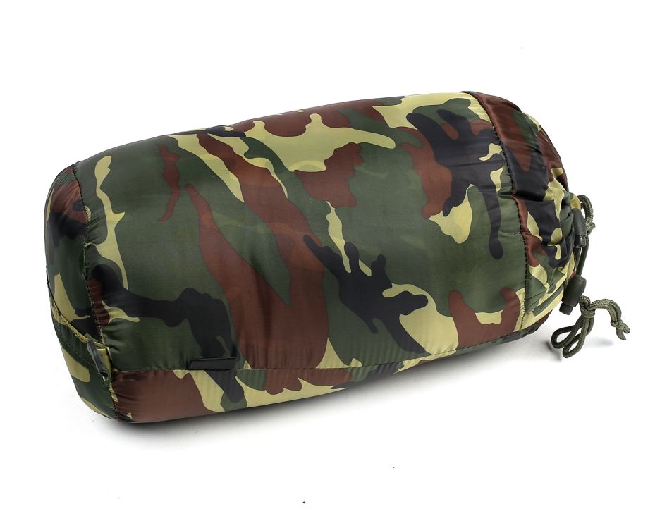 Spací pytel COMMANDO woodland