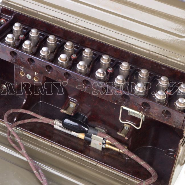 Telefonní přepojovač TU-11