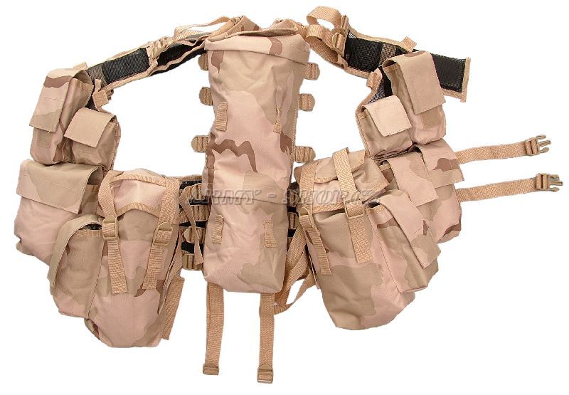 Taktická BW vesta - desert 3