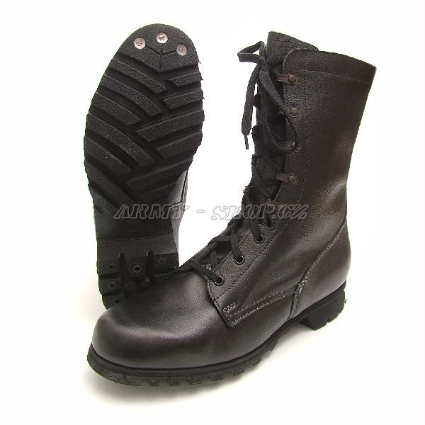 Double Buckle Black Leather Boots. Botkanad90spvelka_1285681714